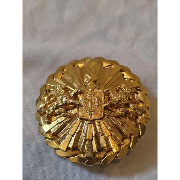 Heraldic Lion Rampant Knight Crest Metal Belt Buckle Gold Tone 80s 1.5" Wide EUC - Picture 2 of 4
